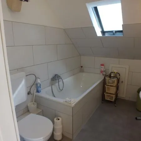 דירה Lange Obergeschoss