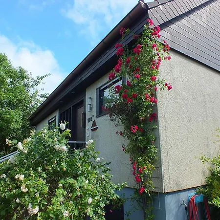 דירה Lange Obergeschoss